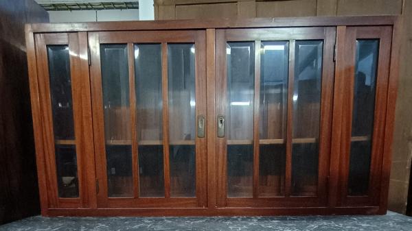 Stodola.cz - Prosklená skříňka