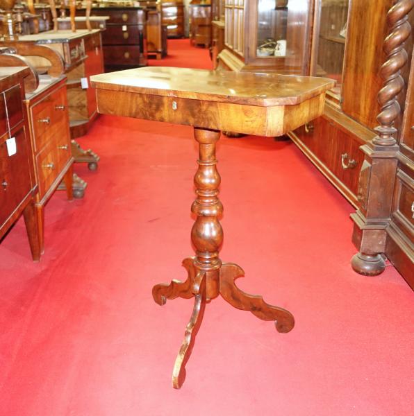 Stodola.cz - Sewing table