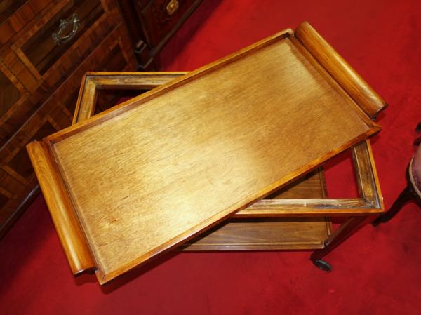 Stodola.cz - Serving table