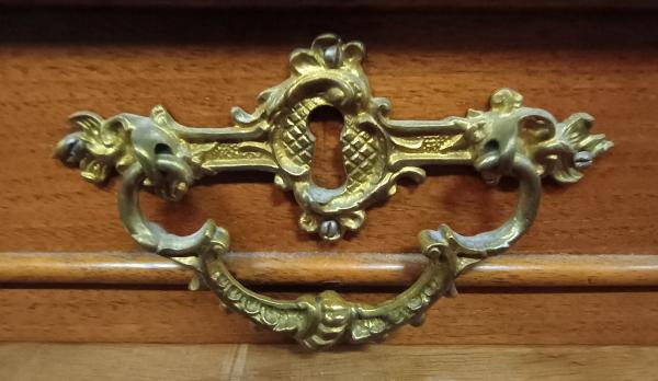 Stodola.cz - Noční stolek 